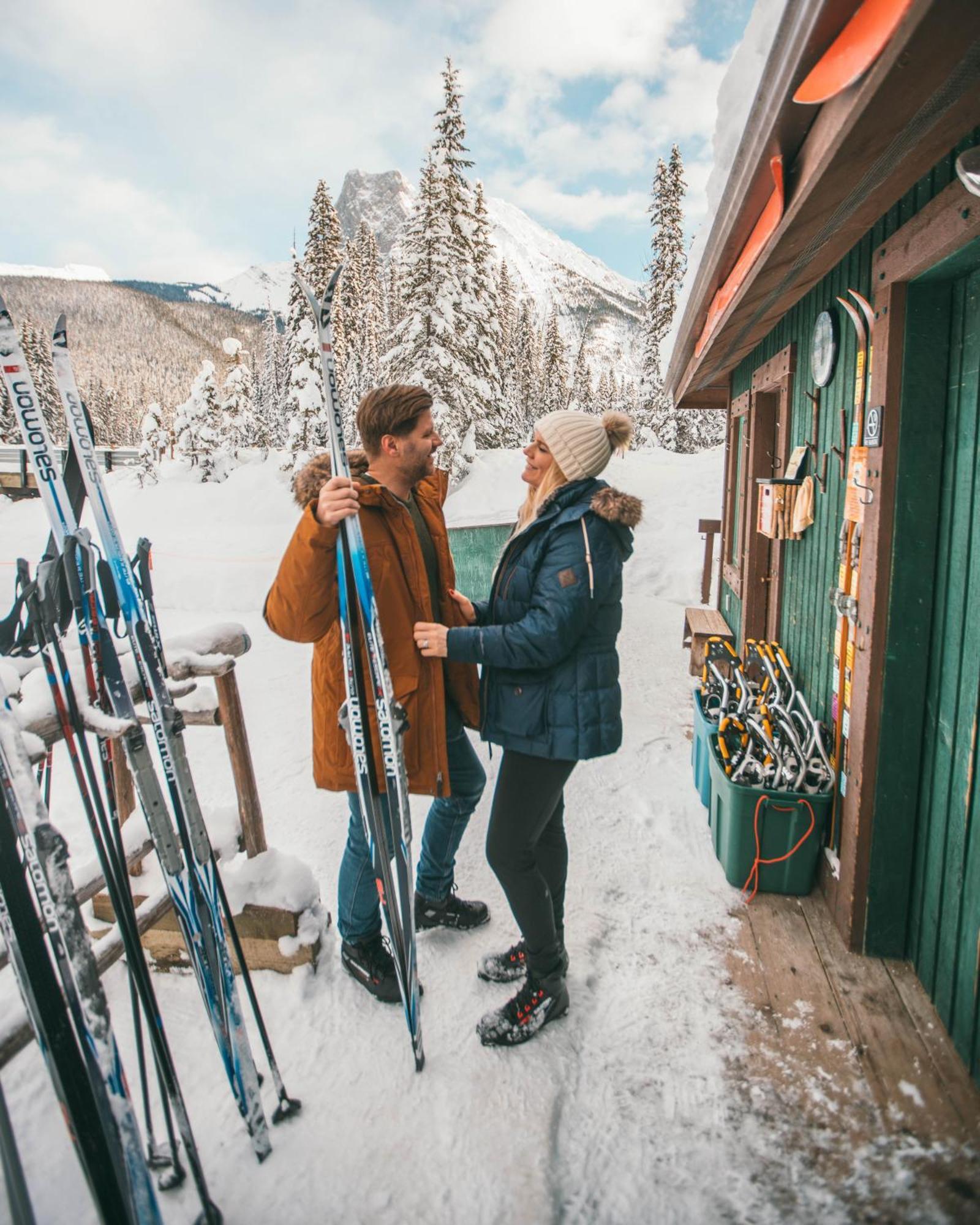 Emerald Lake Lodge Филд Экстерьер фото