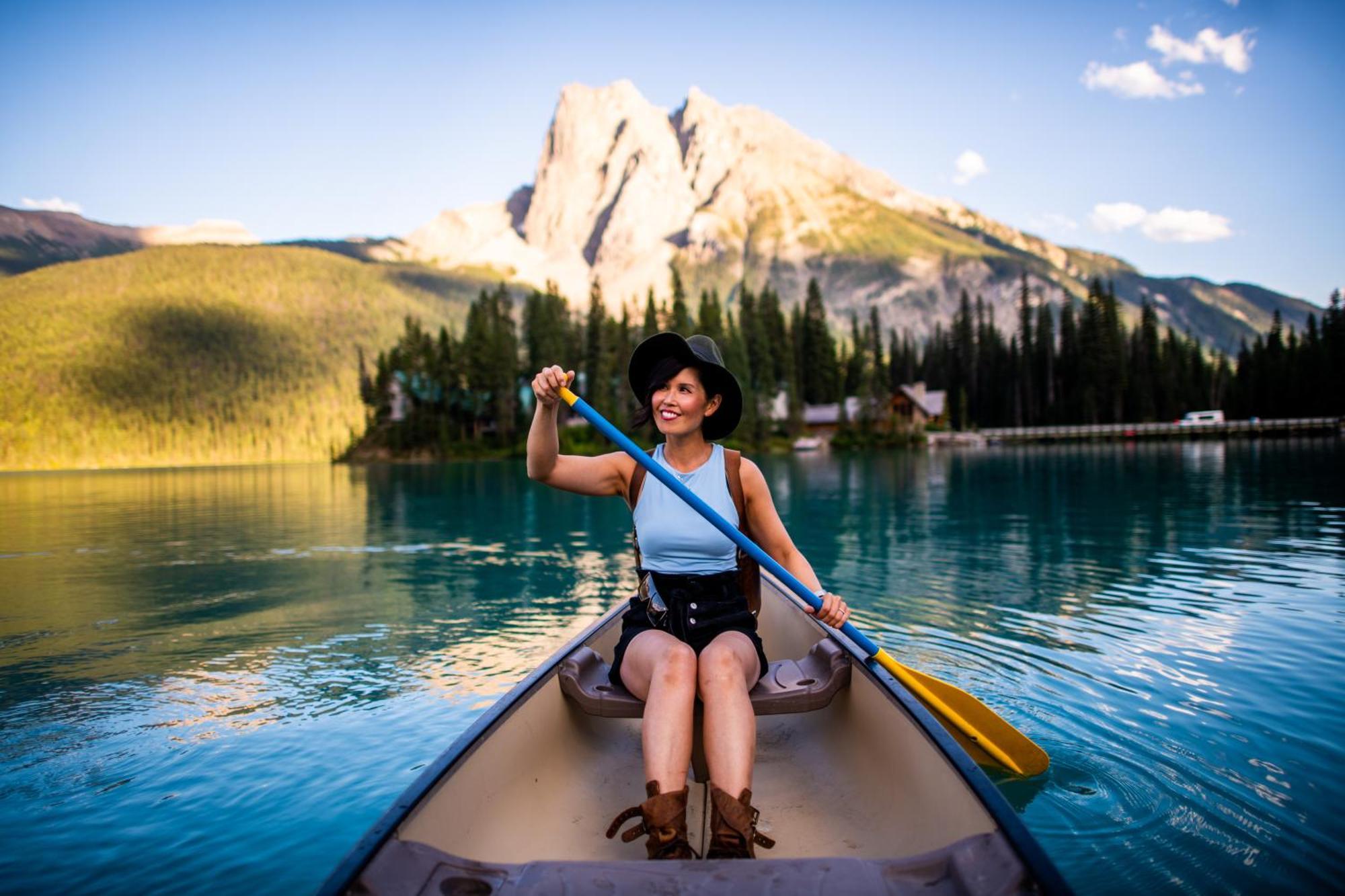 Emerald Lake Lodge Филд Экстерьер фото