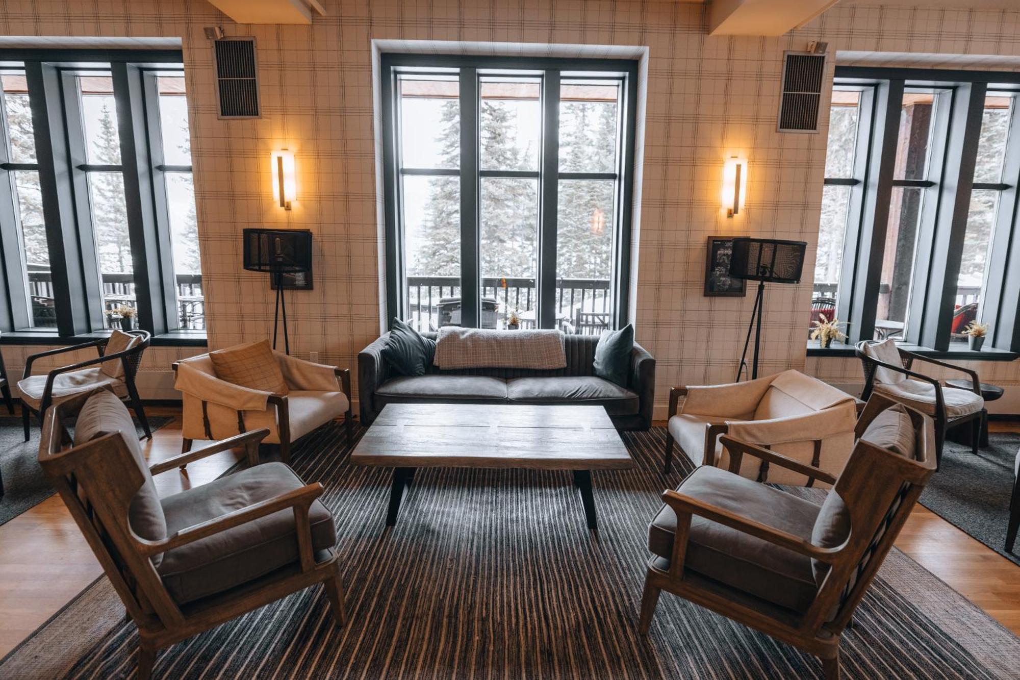 Emerald Lake Lodge Филд Экстерьер фото